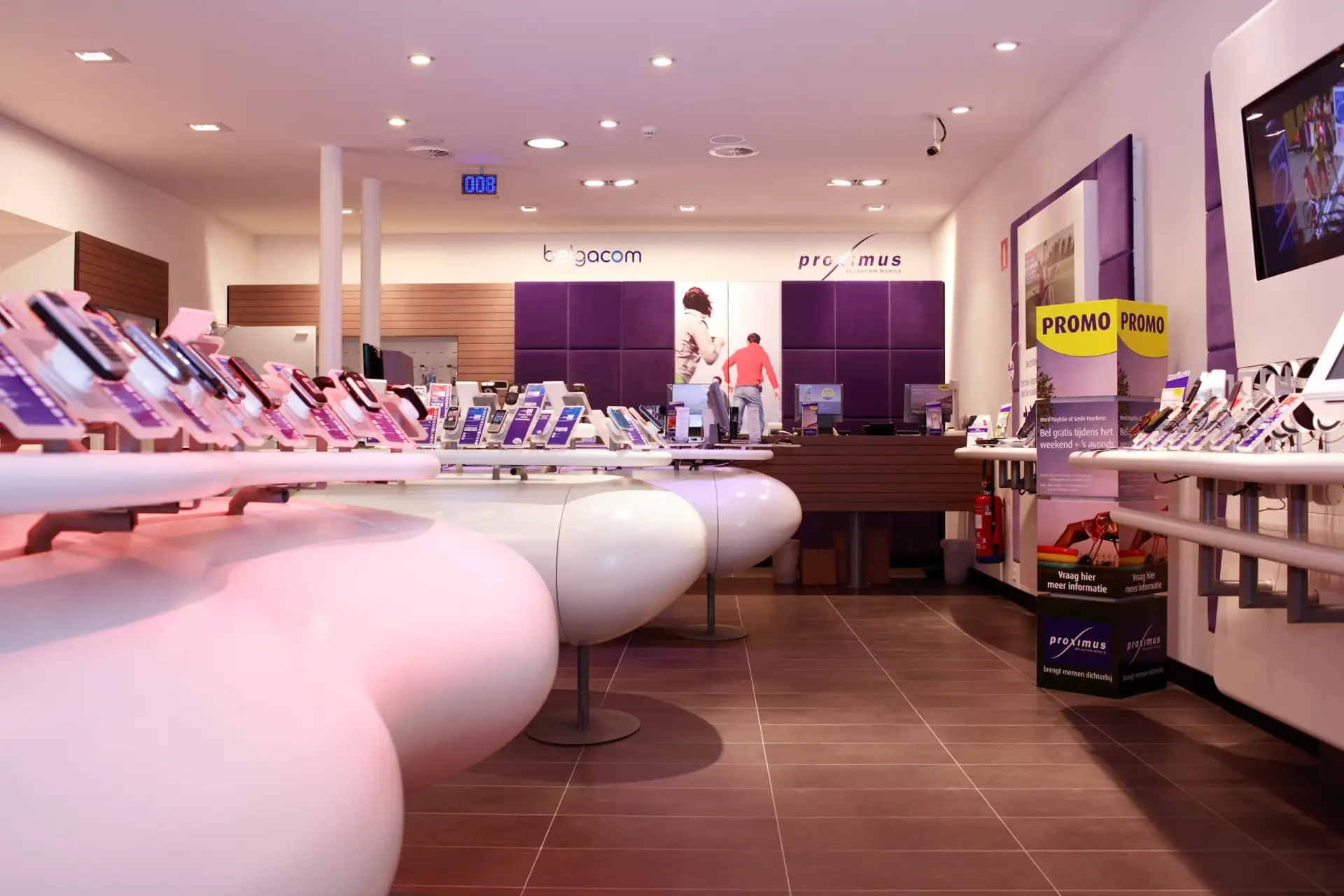 Proximus Discovery Store in Mechelen, ontwerp door K-ONCEPT