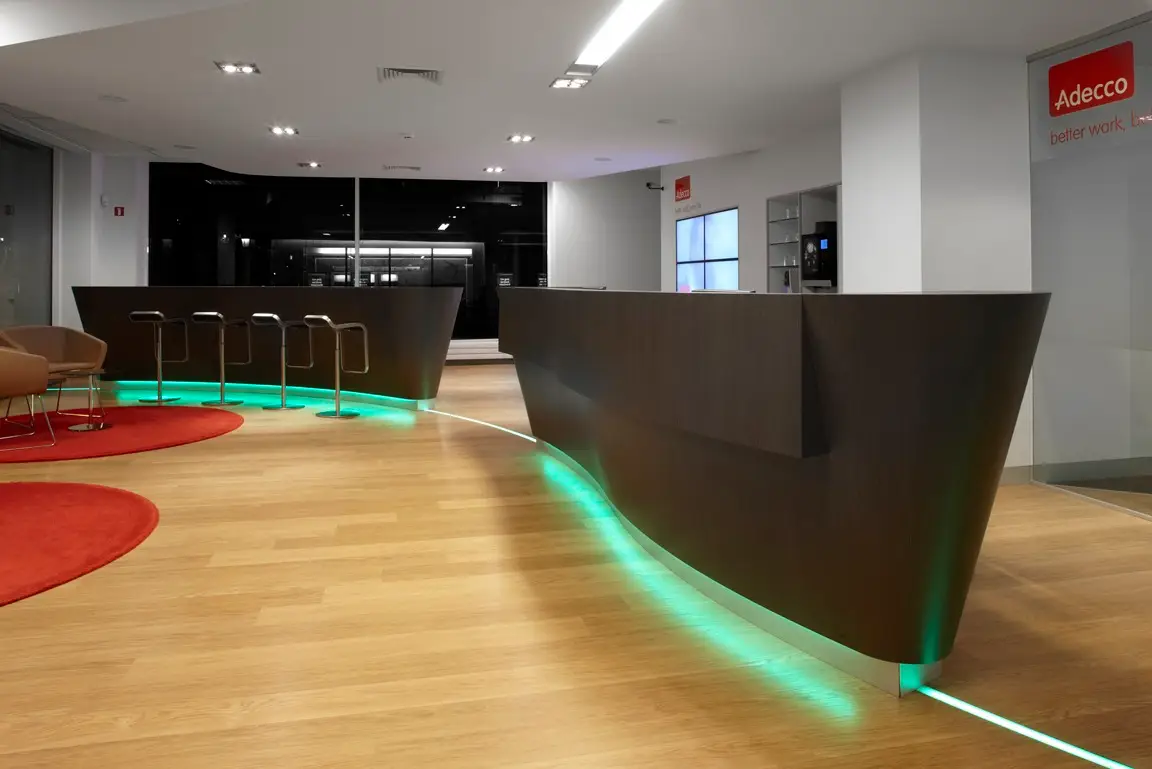 Hernieuwd business contact center voor Adecco ontworpen door K-ONCEPT